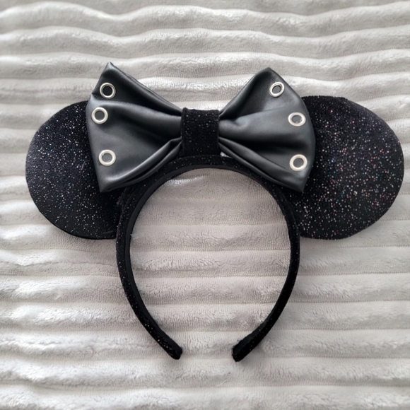 Taylor Swift Big Reputation mouse ears NEW in box - Picture 1 of 2